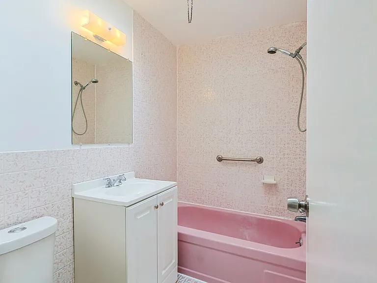 1826 Tomlinson Rd — Photo 10
