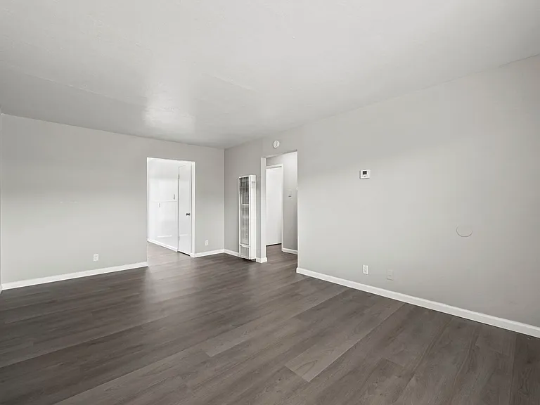 795 Sycamore Ave — Photo 5
