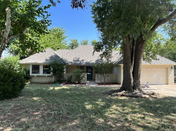 1313 Brookhaven Dr #1