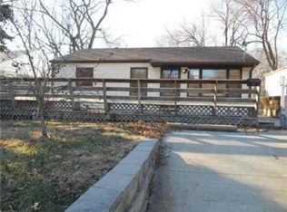 1332 S McCoy St, Independence, MO 64055