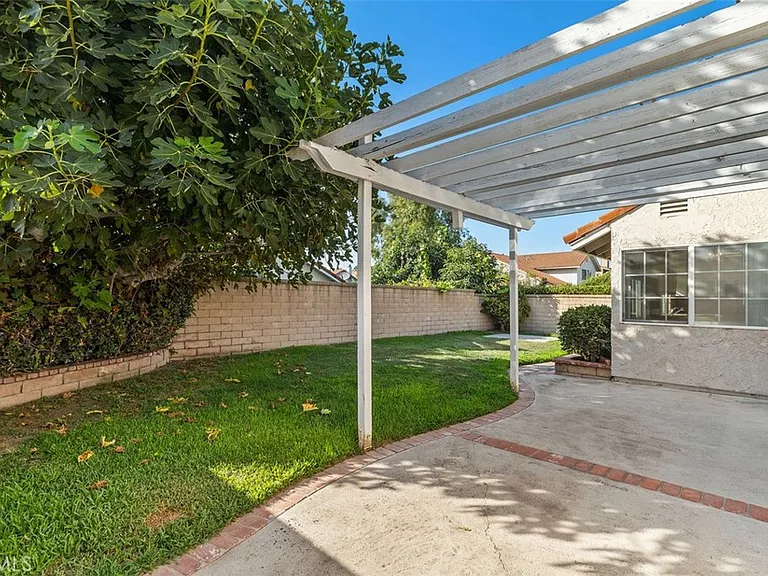 16 Duane — Photo 18