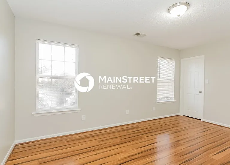 8106 Sheckler Ln — Photo 10