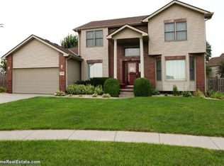 2201 Clear Water Bay, Lincoln, NE 68505