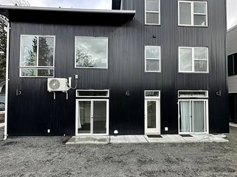 502 S Almon St — Photo 2
