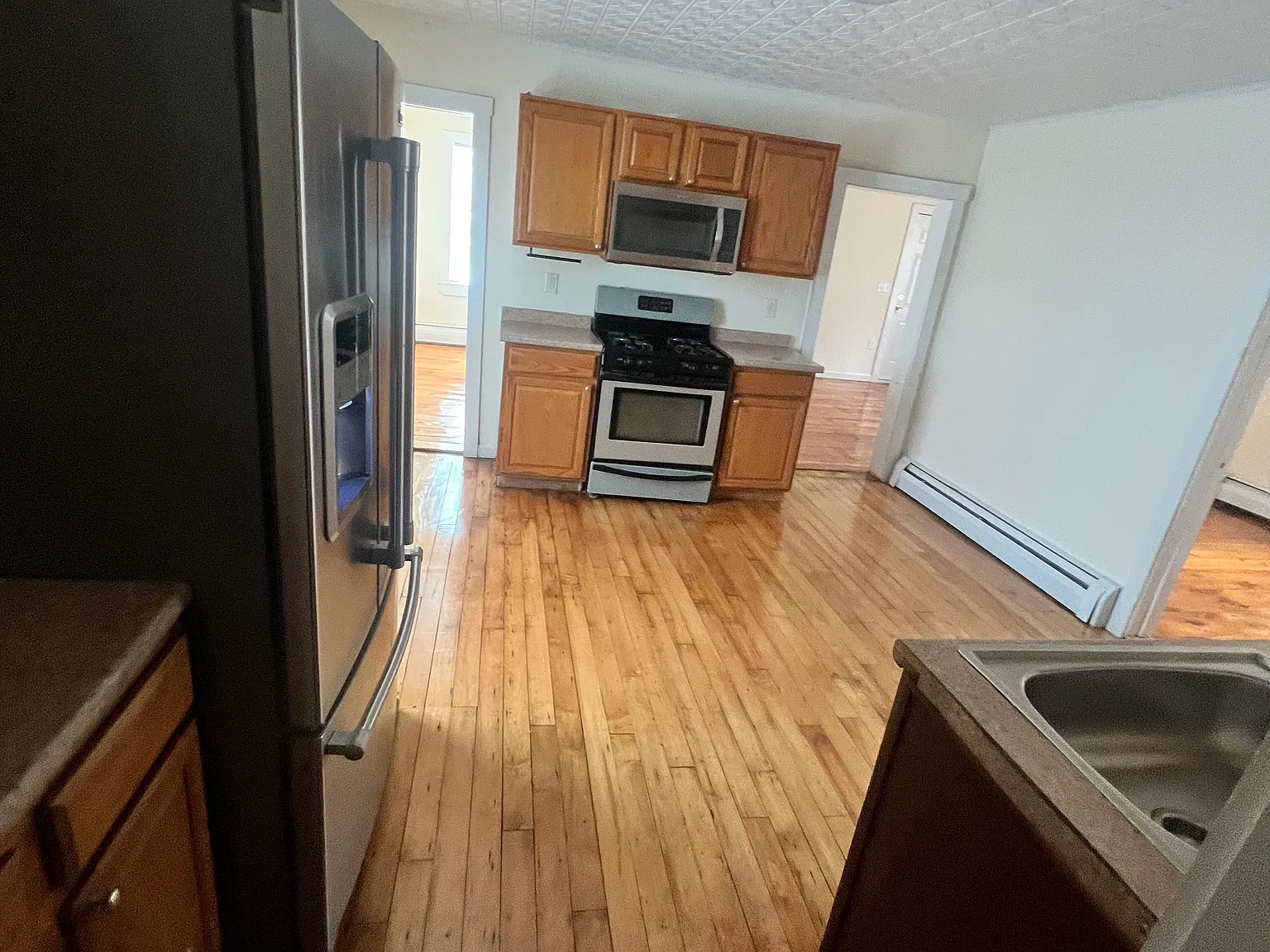 3 bed, $2,650 — Photo 1