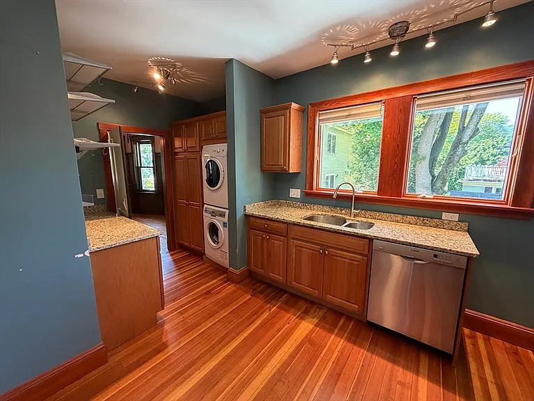 12-14 Warwick Rd #12 — Photo 4