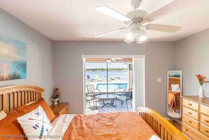 3116 Tanglewylde Ave — Photo 9