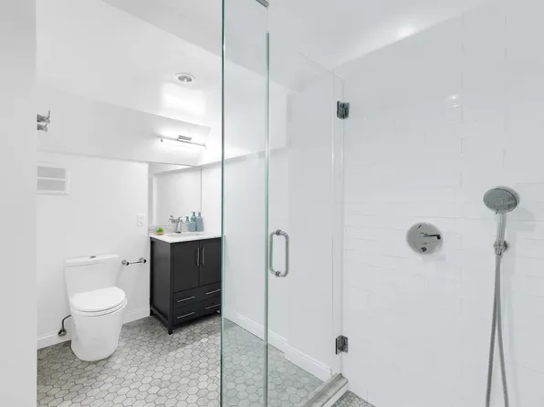 26 South Oxford Street image 11 of 11