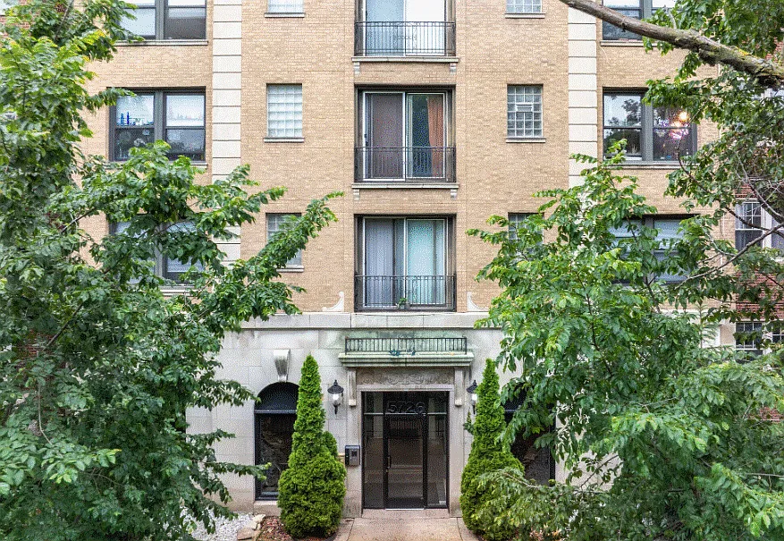 5726 N. Winthrop — Photo 2