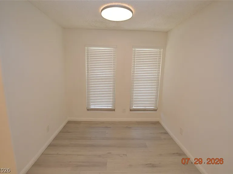2836 Swallow Point Cir — Photo 5