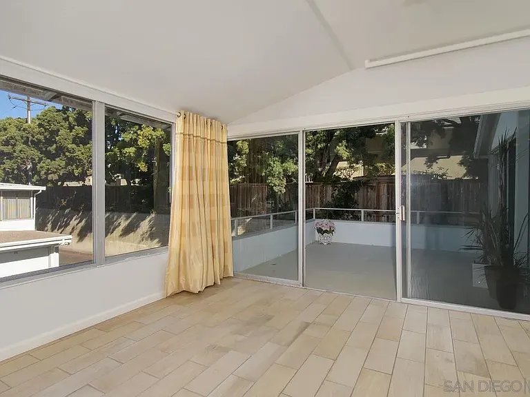 2368 Torrey Pines Rd #61 — Photo 18