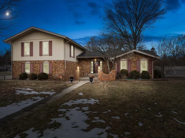 19273 Serene Dr, South Bend, IN 46637