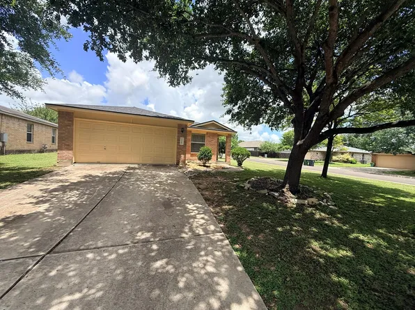 116 Spur Cv, Kyle, TX 78640