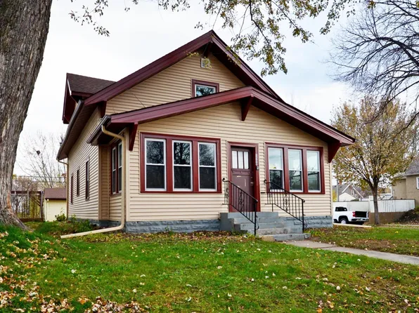 3500 Irving Ave N, Minneapolis, MN 55412