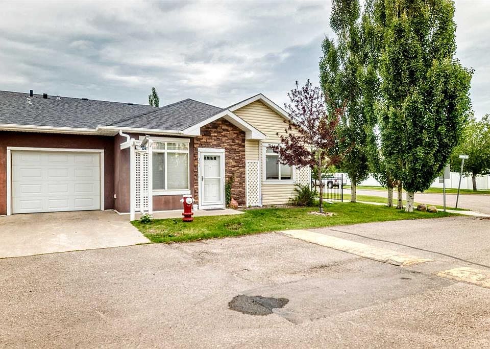 1st image of 201 S Sunvale Cres NE