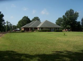 1011 Douglas Rd, Electra, TX 76360