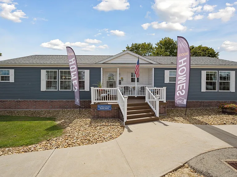 Sunny Acres — Photo 11