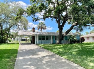 694 Layport Dr, Sebastian, FL 32958