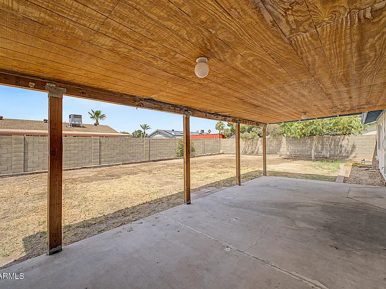 3338 W Tonto Ln — Photo 37
