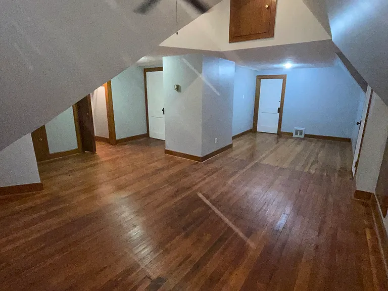 17428 Winslow Rd #2 — Photo 6