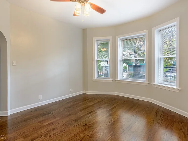 4540 N Sheridan Rd #1 — Photo 3