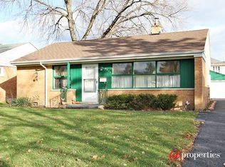 8257 N Wisner St, Niles, IL 60714