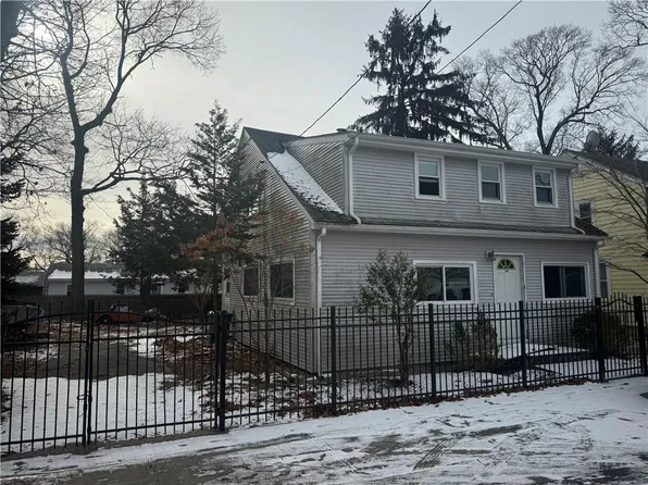 164 Northup St, Warwick, RI 02889