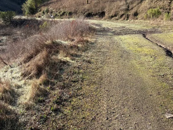 3201 Toyonberry Ln, El Dorado, CA 95623