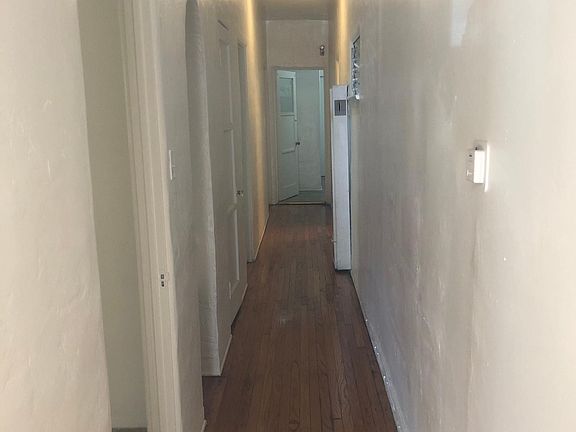 4th image of 4245 Garthwaite Ave