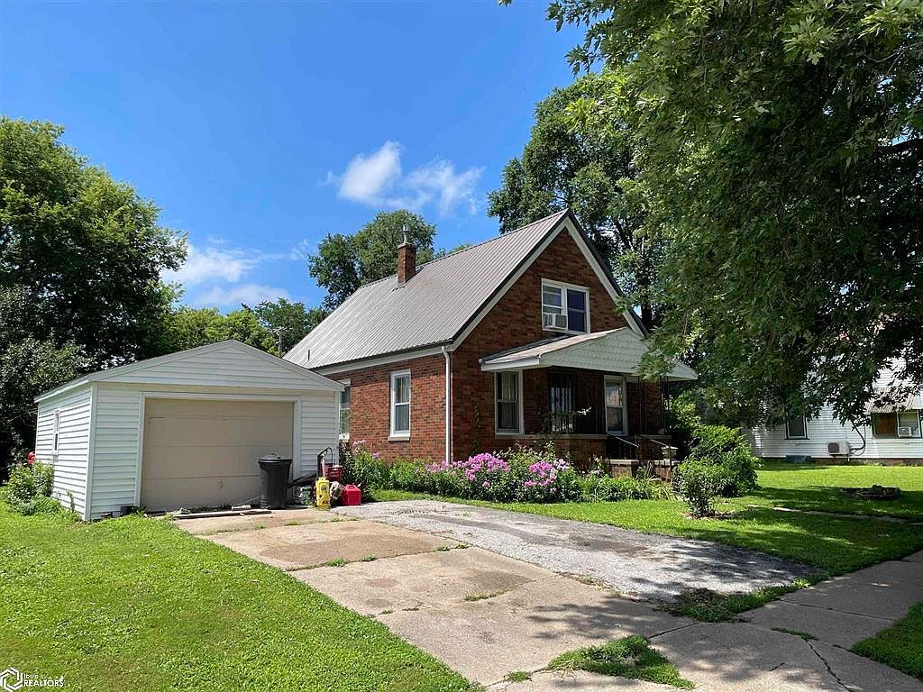 612 Main St, Sidney, IA 51652 Zillow