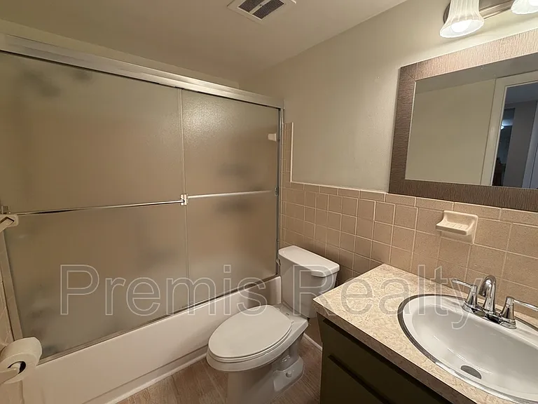 2464 Australia Way E #72 — Photo 9