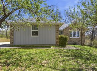 284 Hoot Owl, Highlandville, MO 65669