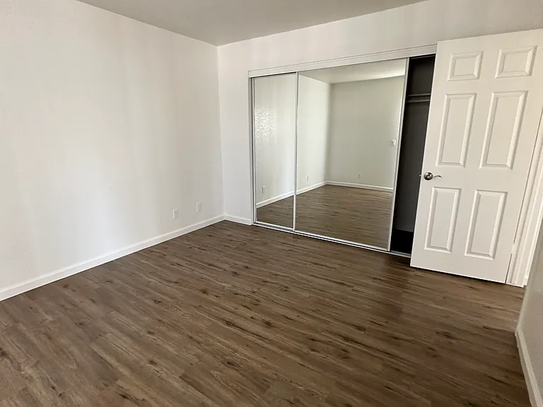 2798 N Junipero Ave #4 — Photo 16