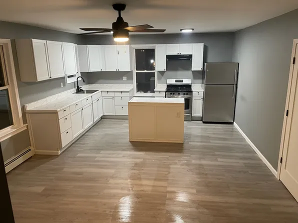 131 Daboll St Floor 2, Providence, RI 02907