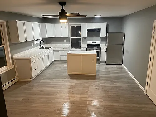131 Daboll St #2 Photo 1
