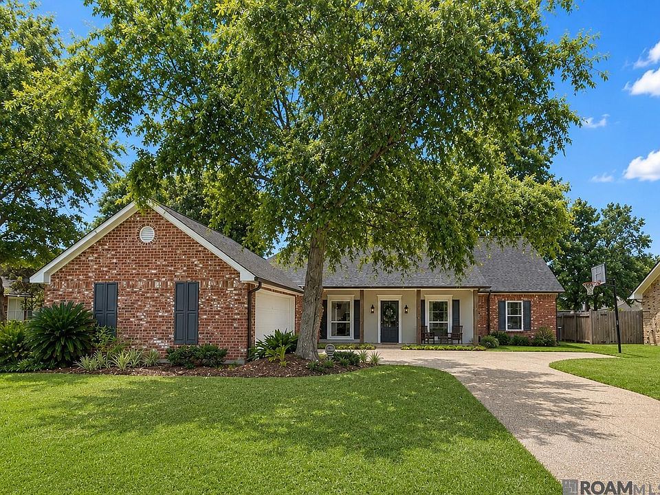 1st image of 15246 Woodmoss Dr