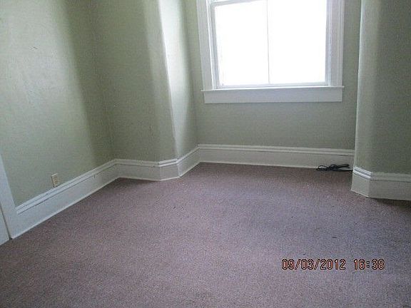 2nd image of 240 S Columbus St