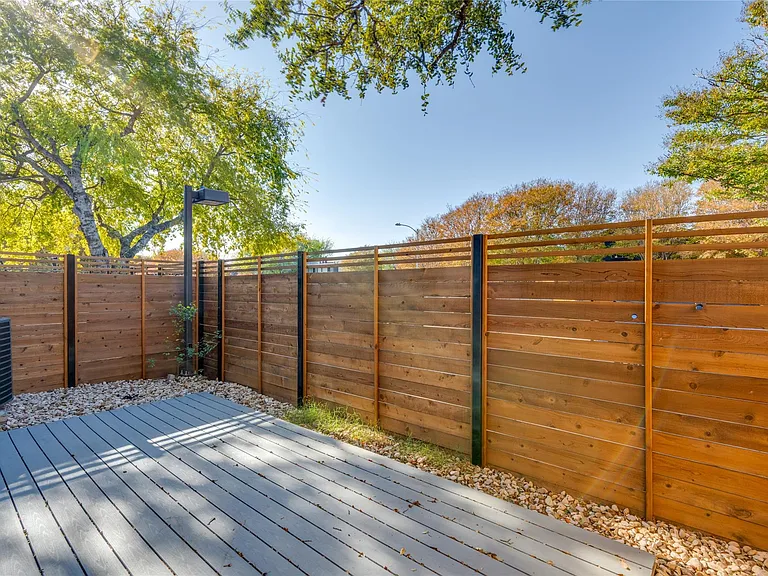 5701 Cougar Dr #D — Photo 27