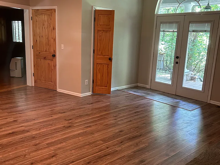 Carolina Ln — Photo 8