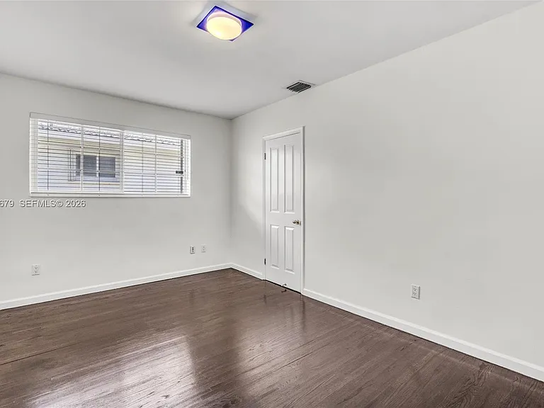 3640 SW 25th St #1 — Photo 12
