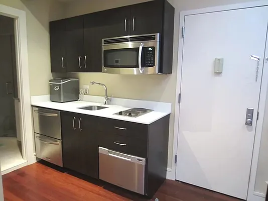 Rented by Living New York | media 9