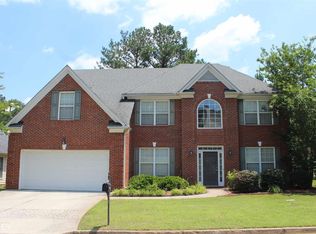 704 Deer Lake Trl, Stone Mountain, GA 30087