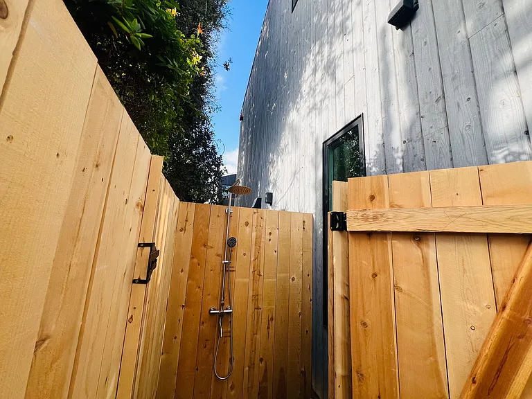 112 Grandview St — Photo 28