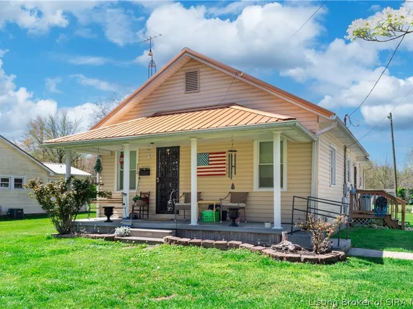 350 Mann, Austin, IN 47102