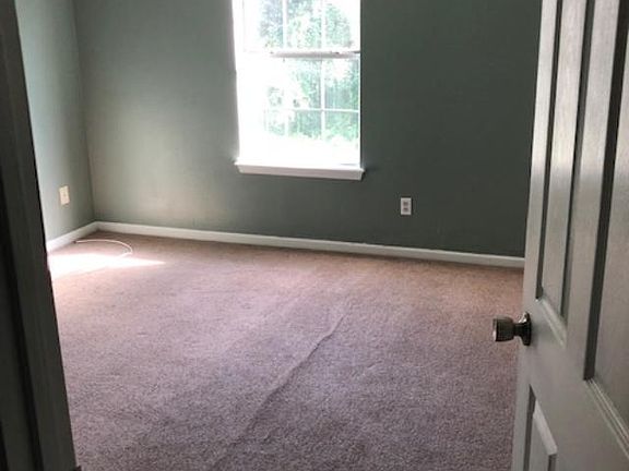 4th image of 2200 Timberwood Cir S