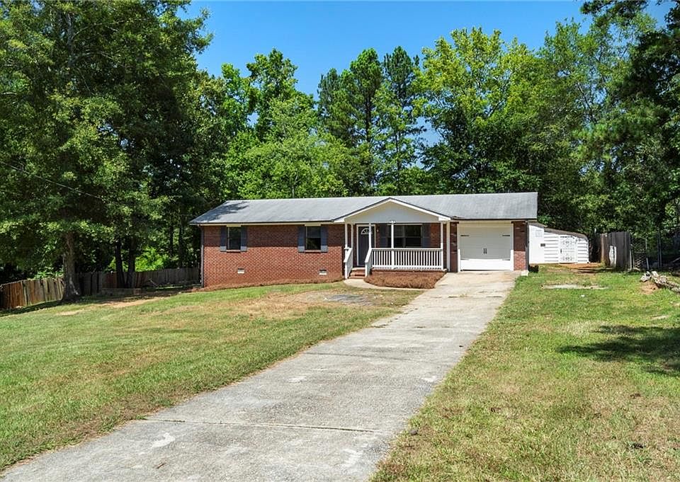 1st image of 55 Pine Hill Dr