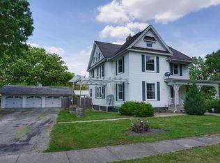 207 E Green St, Allerton, IL 61810