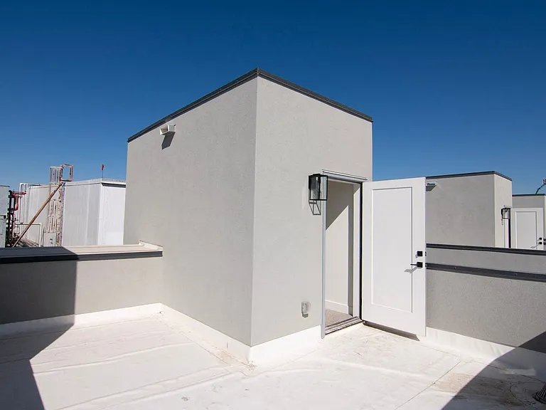 Central Heights Townhomes — Photo 69