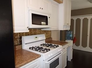 101 Sir Galahad Dr, Riverside, CA 92507