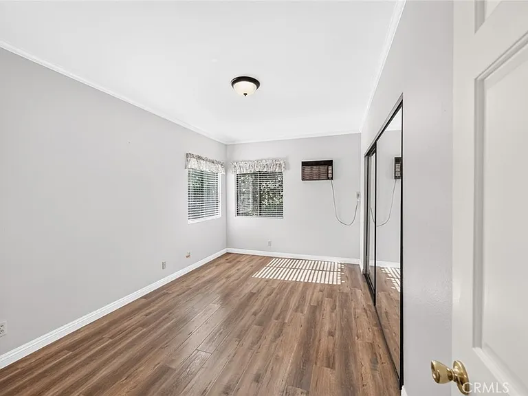 3227 E Del Mar Blvd — Photo 15
